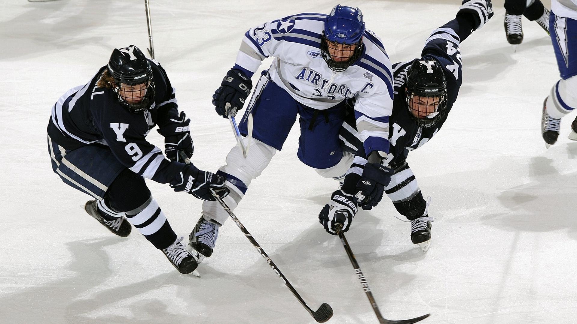 《Hope：新星崛起，点燃战场激情》，崛起的新星